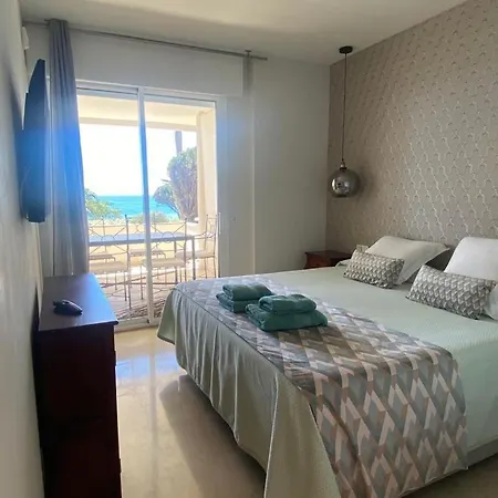 Luxury In Granados Playa Apartment